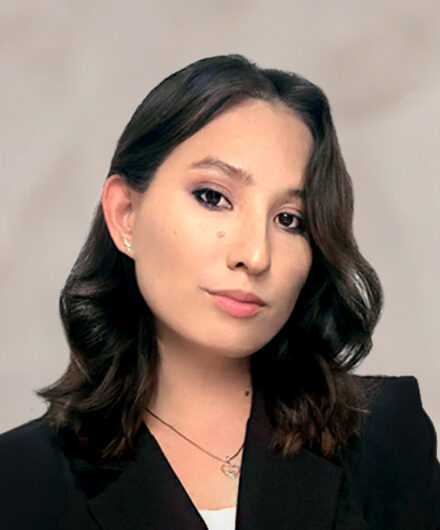 Alina Ugay